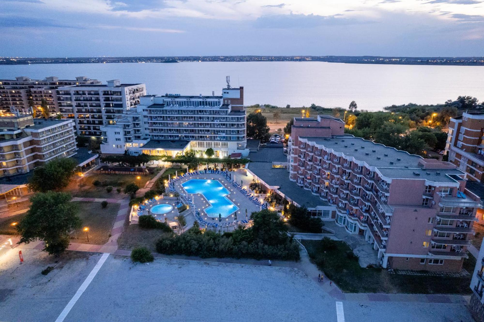 Hotel Amiral Mamaia Exterior photo