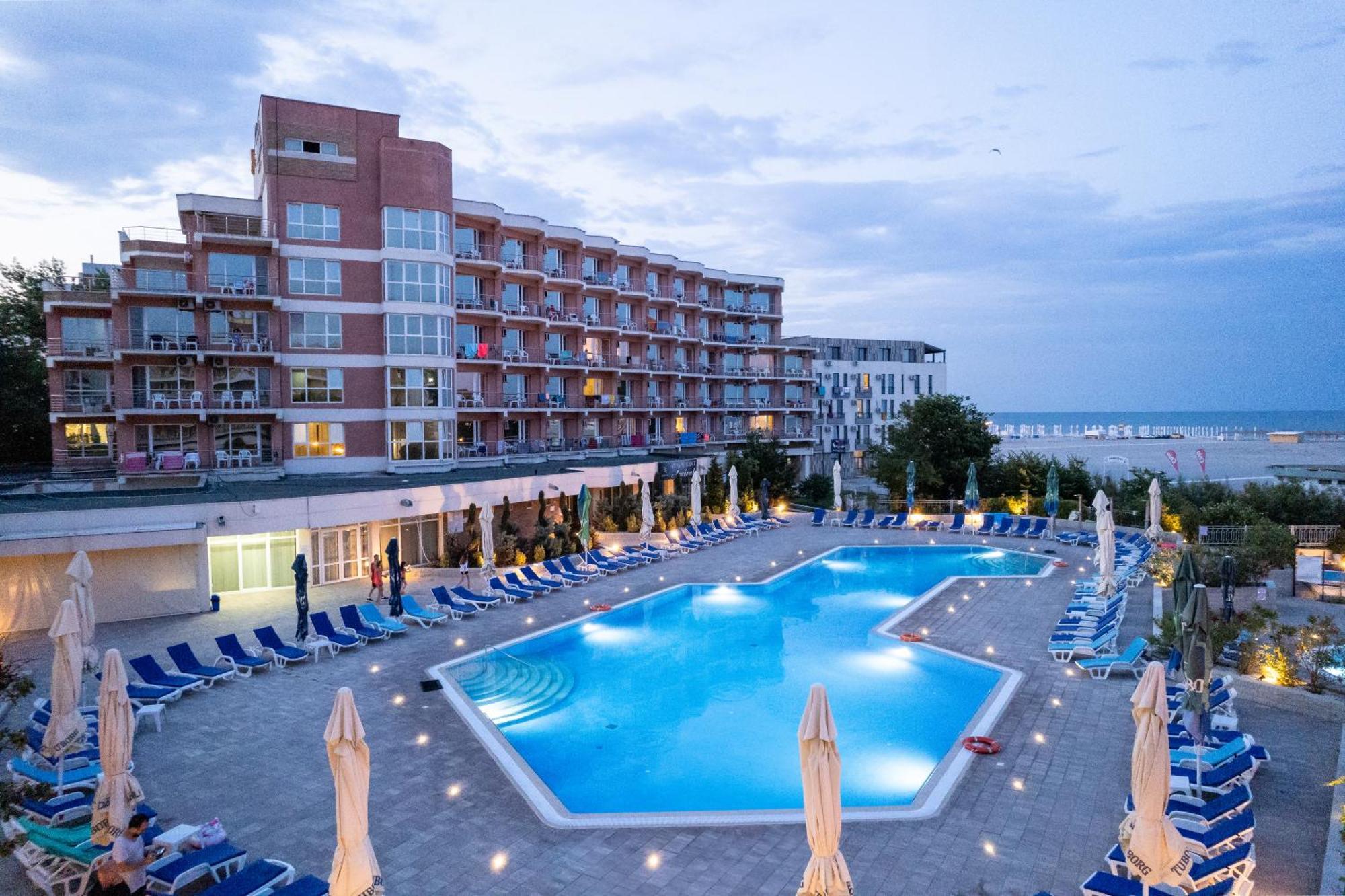 Hotel Amiral Mamaia Exterior photo