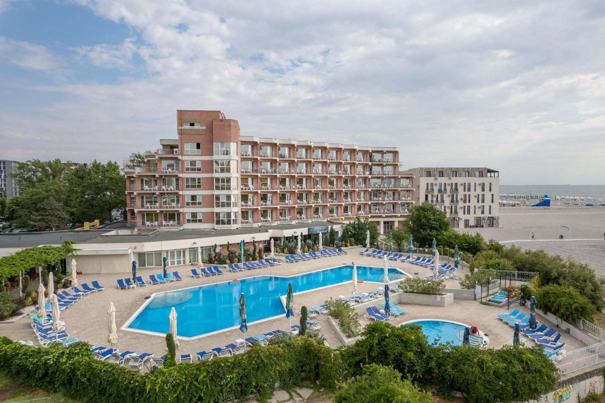 Hotel Amiral Mamaia Exterior photo